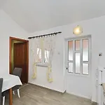 House Tony Tatil Evi *