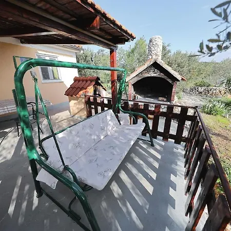 Holiday home House Tony Tkon